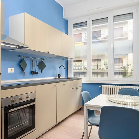 Stylish one - Bedroom Apartment near Città Studi - M4 Argonne Metro Stop-2
